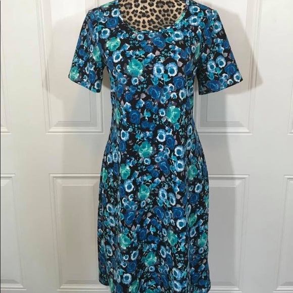 Honey and Lace Dresses & Skirts - NWT Honey & Lace/Piphany size L Auburn Dress